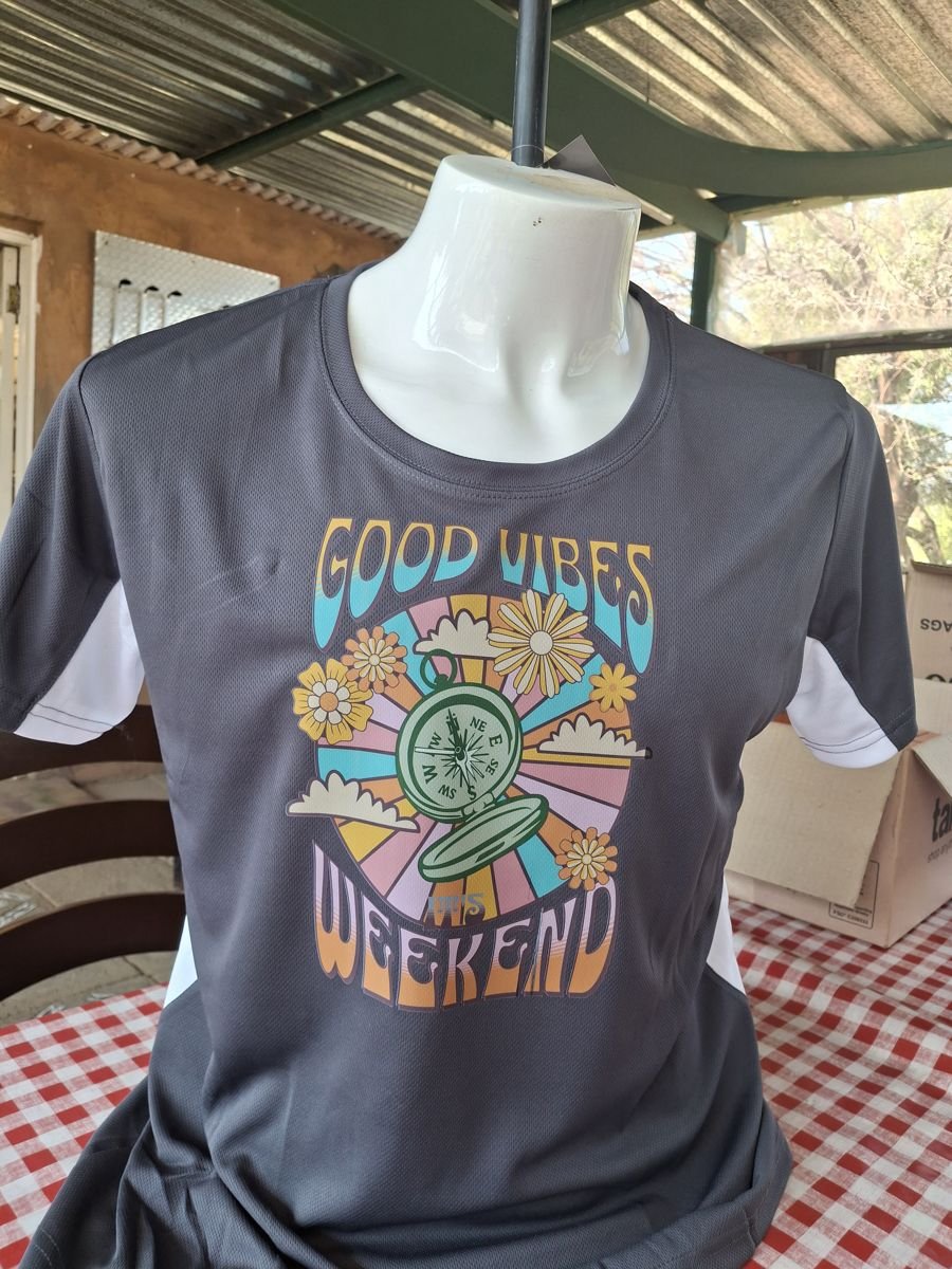 Grey tee with Good Vibes print